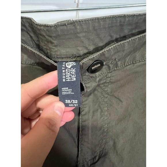Mountain Hardware Cotton Blend Mens Pants - Size 38x32 - Picture 2 of 6